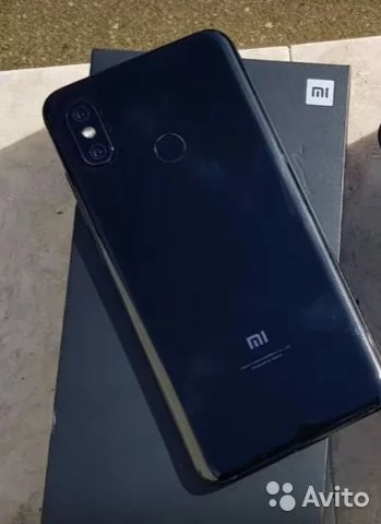 Телефон Xiaomi Mi8 6/128 Black